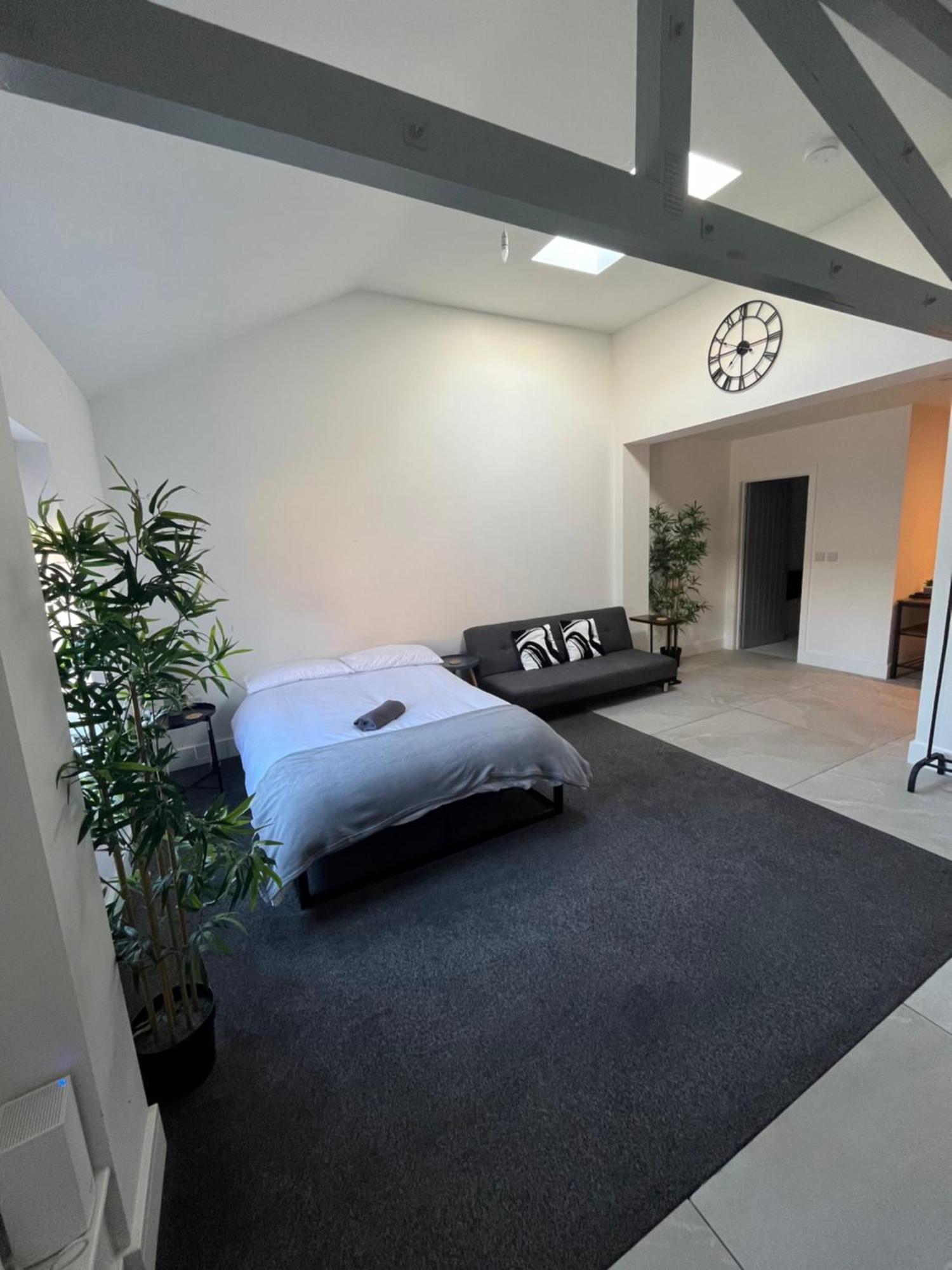 Appartamento Entire Property In Downham Market, Serviced Accomodation Esterno foto